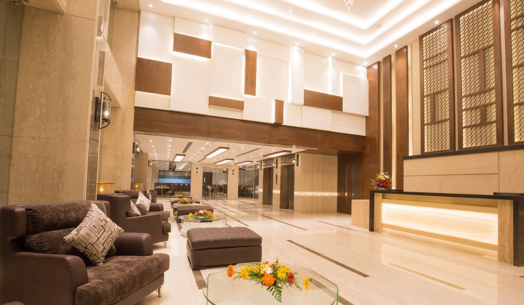 Kiscol Grands Hotel Coimbatore Buitenkant foto