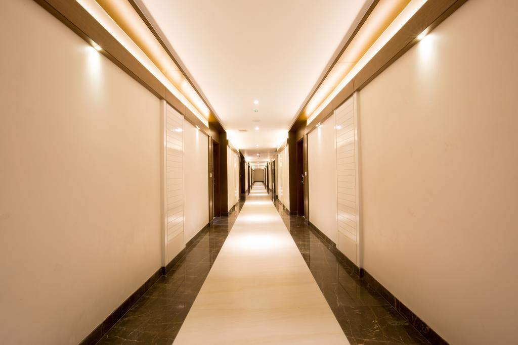 Kiscol Grands Hotel Coimbatore Buitenkant foto