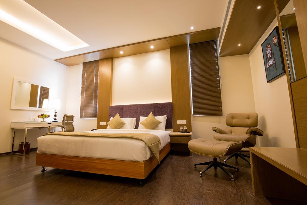 Kiscol Grands Hotel Coimbatore Buitenkant foto