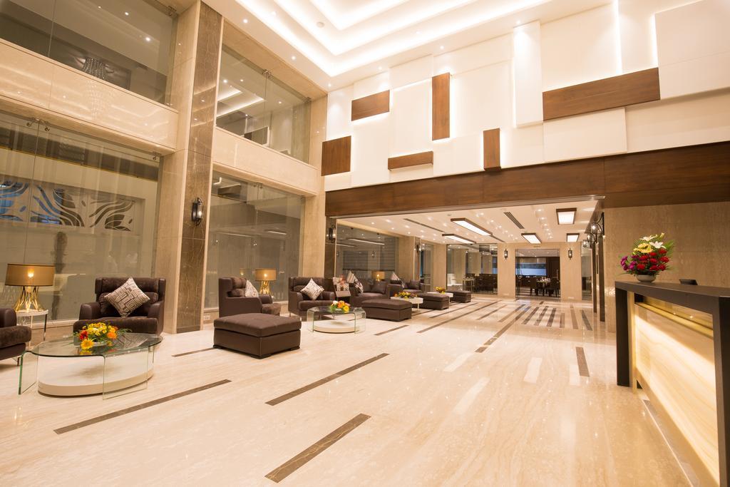 Kiscol Grands Hotel Coimbatore Buitenkant foto