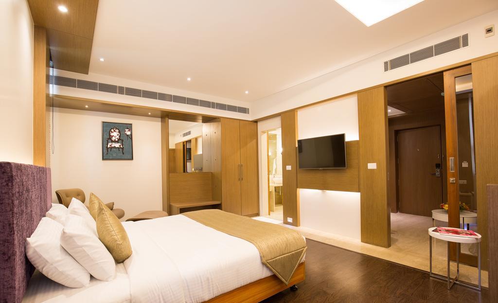 Kiscol Grands Hotel Coimbatore Buitenkant foto
