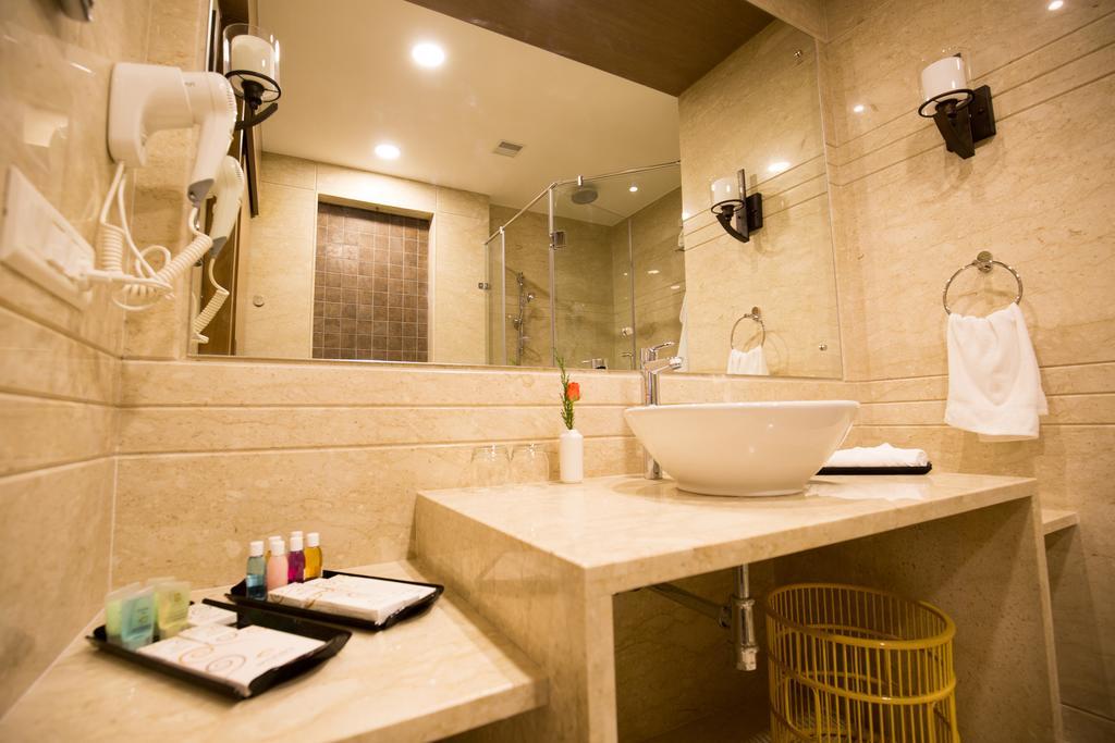 Kiscol Grands Hotel Coimbatore Buitenkant foto