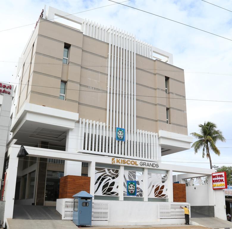 Kiscol Grands Hotel Coimbatore Buitenkant foto