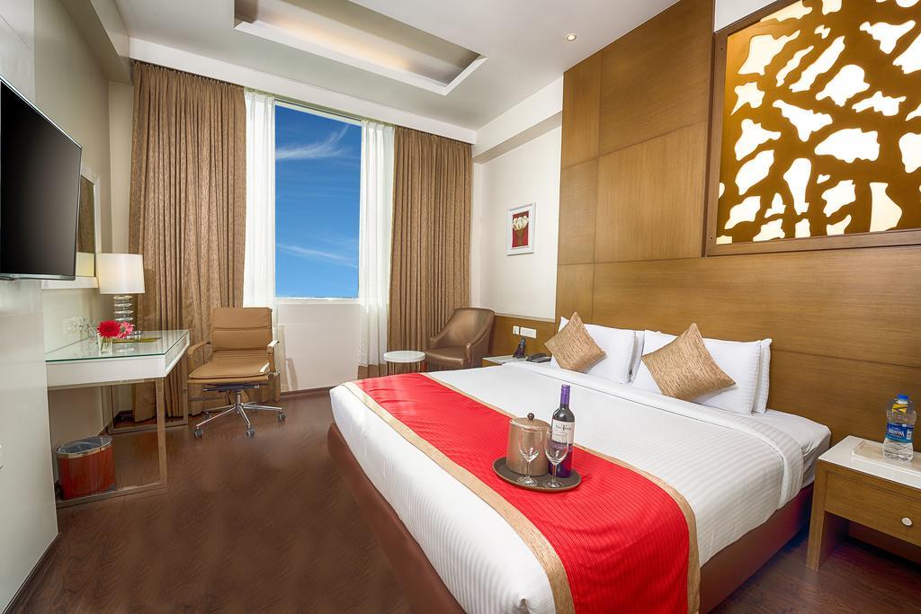 Kiscol Grands Hotel Coimbatore Buitenkant foto