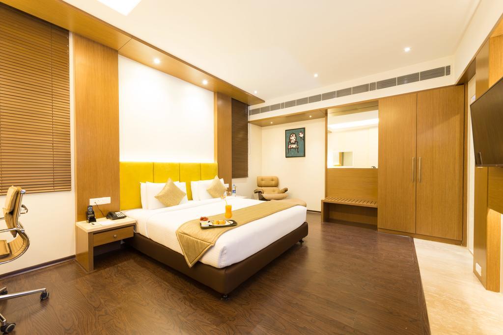 Kiscol Grands Hotel Coimbatore Buitenkant foto