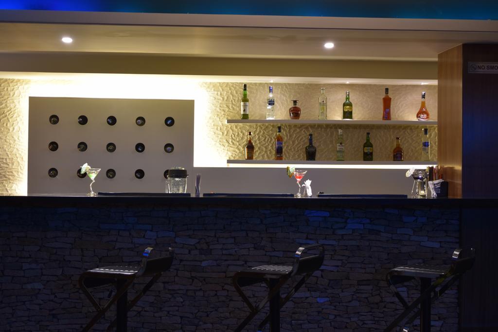 Kiscol Grands Hotel Coimbatore Buitenkant foto