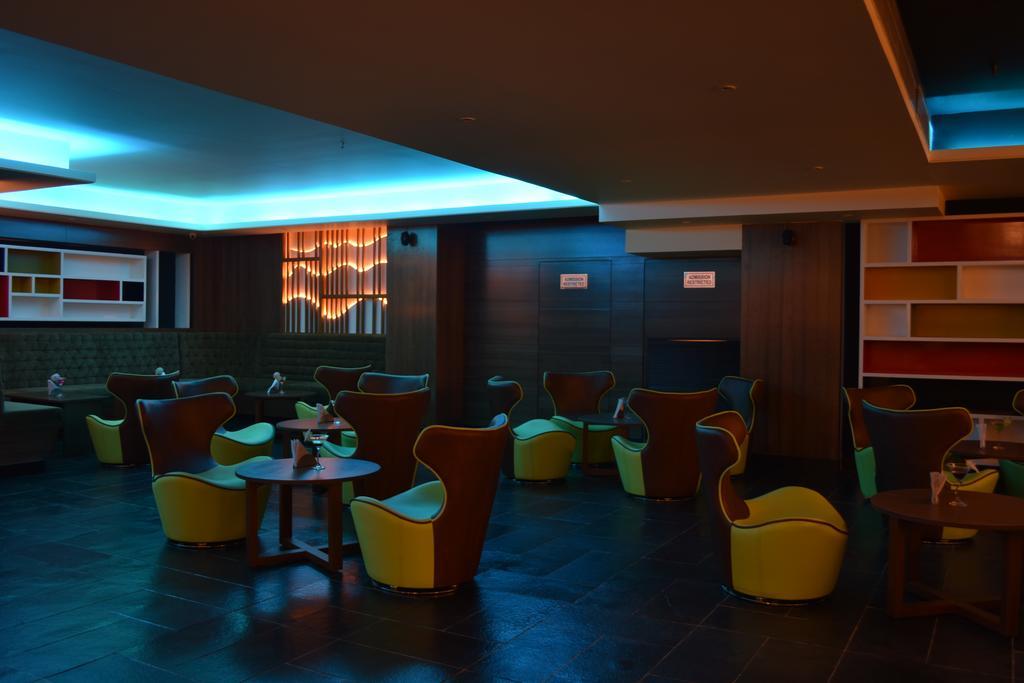 Kiscol Grands Hotel Coimbatore Buitenkant foto